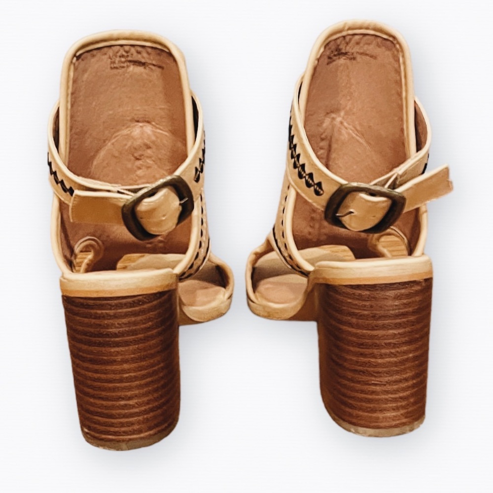 MAKE ANY OFFER! Very Volatile Odette Faux Leather Slingback Stack Heeled Sandals - Picture 5 of 6